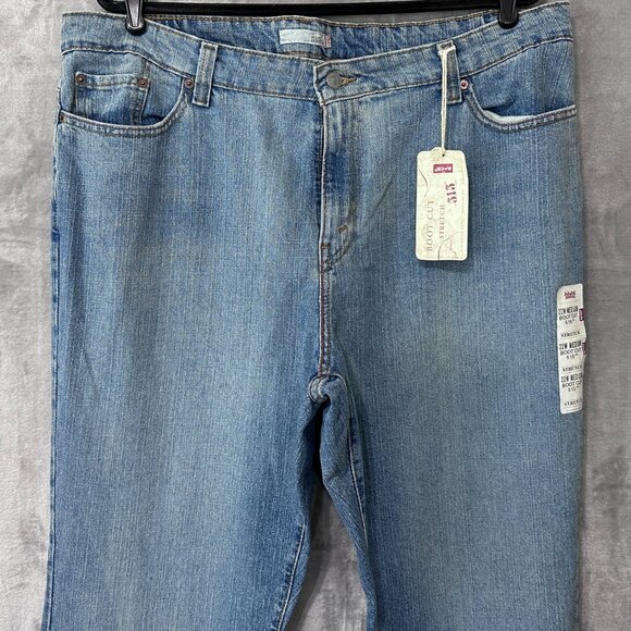 Levi's 515 Bootcut Medium Wash Jeans Sz 22W (Flaw) - Picture 2 of 12